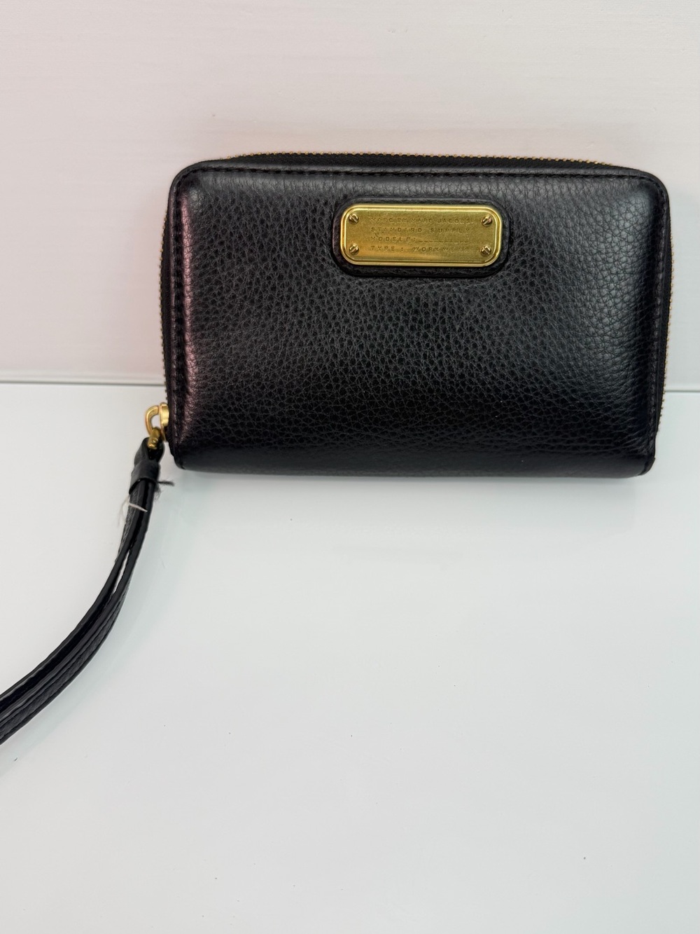 Marc by Marc Jacobs Black Zip-Around Wristlet Wallet Black Leather